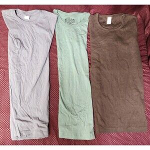 Lot Of 12 Short Sleeve Bundle Womens Size S 3 Colors Green, Grey, Brown New